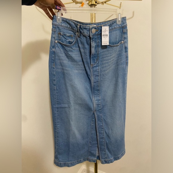NWT LOFT denim midi skirt - Picture 1 of 4